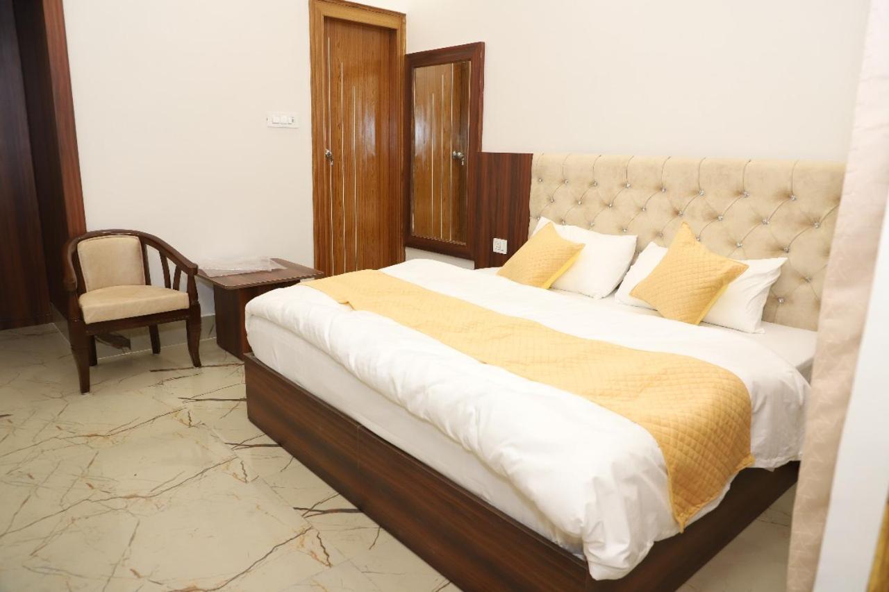 Hotel Harry Rishikesh Luaran gambar