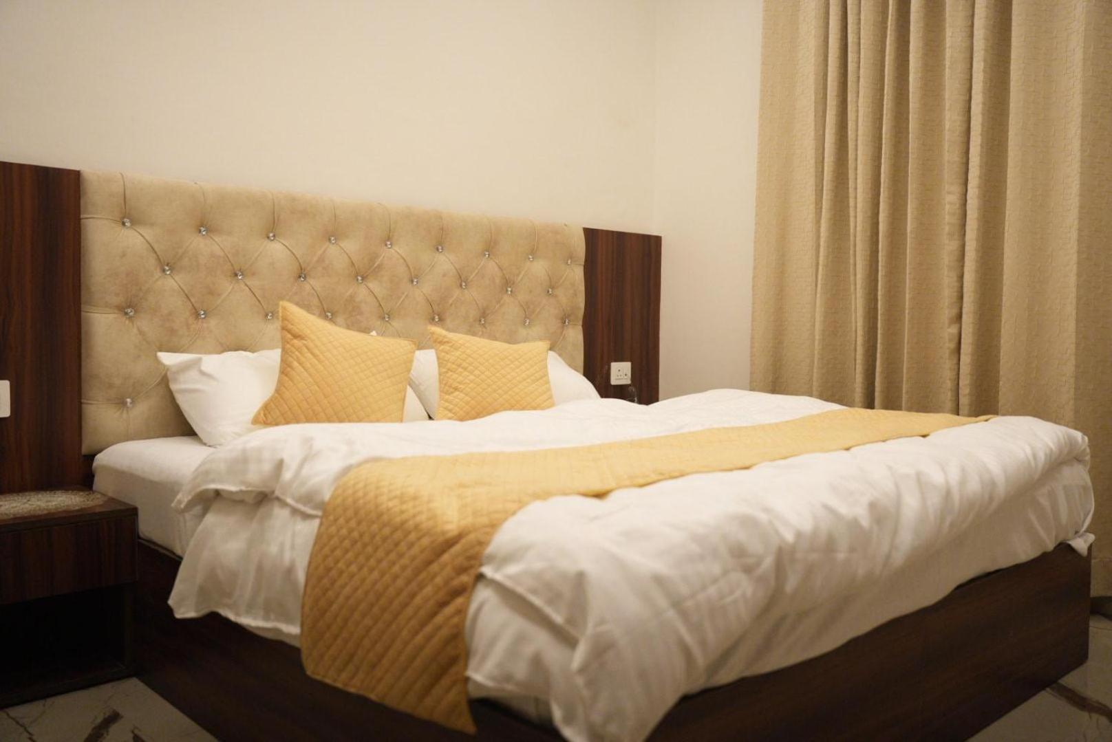 Hotel Harry Rishikesh Luaran gambar