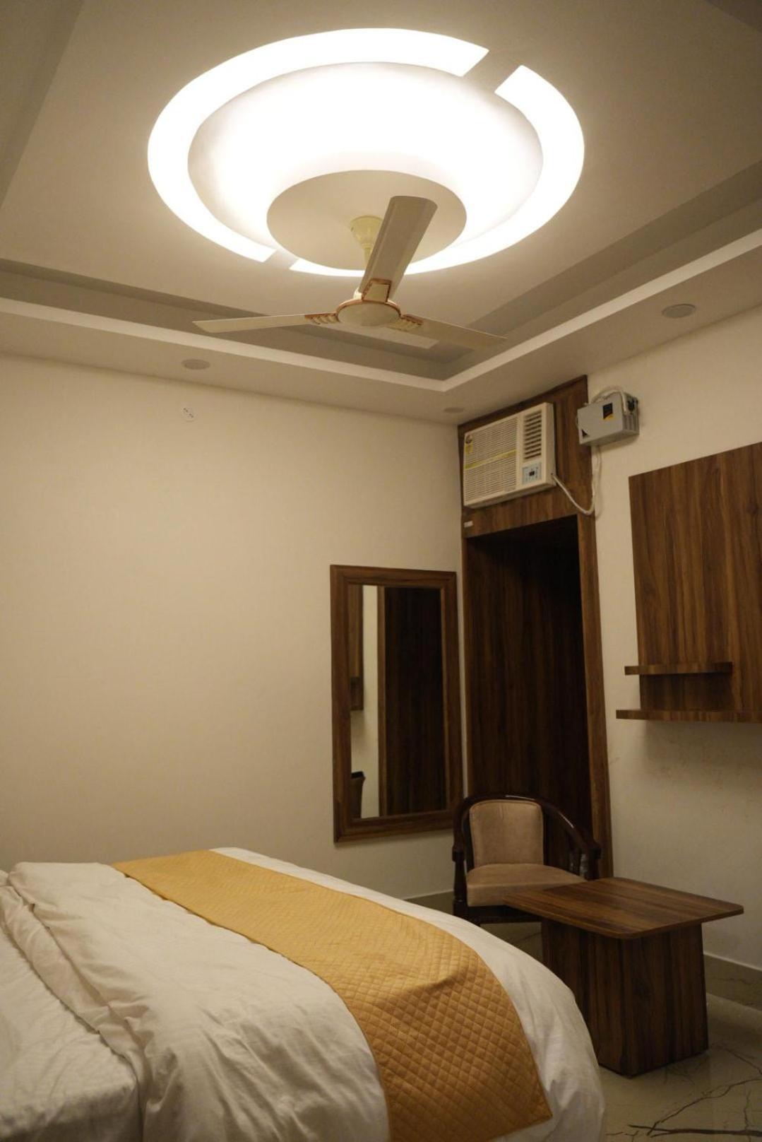 Hotel Harry Rishikesh Luaran gambar